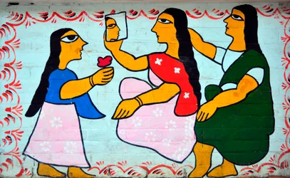 Ein Wandgemälde von bangladeschischen Landfrauen